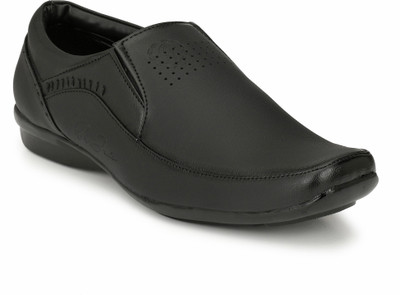 

BIG JUNIOR Big Size Formal Shoes Slip On For Men(Black