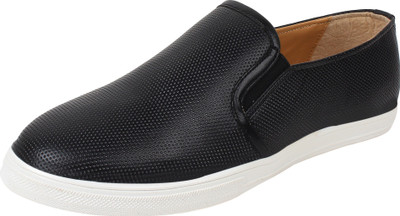 

SASSIE Casual Shoes Loafers For Men(Black