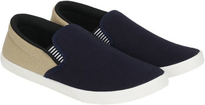 

Adclicks PMM Loafers For Men(Beige, Navy