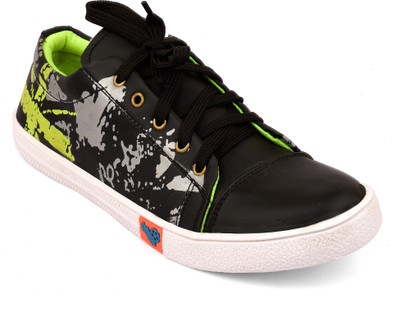 

mima Casuals For Men(Black