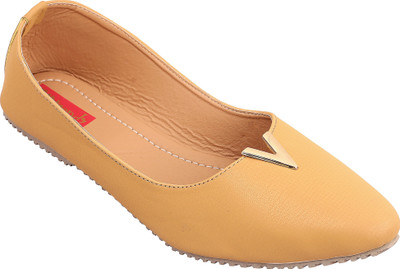 

Footrendz RSNBC-3417BL Bellies For Women(Beige, Gold