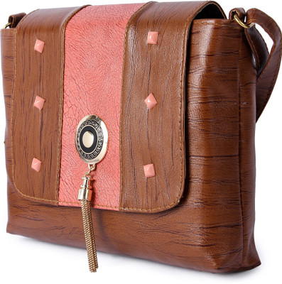 

Alia Hand-held Bag(Multicolor)