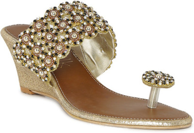 

Catwalk Women GOLD Wedges