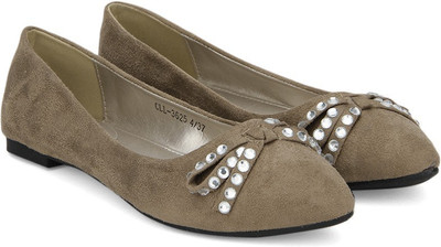 

Carlton London Bellies For Women(Beige, Taupe