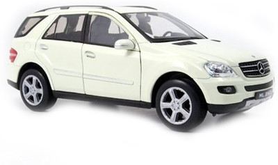 

Maisto Power Kruzerz 4.5 inch Pull Back Action - Mercedes Benz ML, Diecast Model Car, Color - White(White)