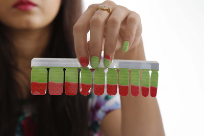 

Republic Of Skin London Nail Polish Stickers - Ripe Melon(Red & Freen)
