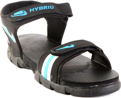 

Vinaya Men Black Sandals