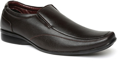 

Paragon Slip On For Men(Brown