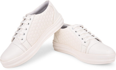 

Connekt Casuals For Women(White
