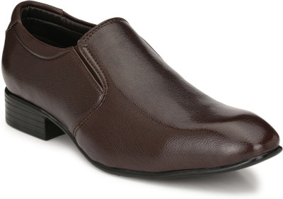

Guava Slip On For Men(Brown