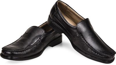 

Connekt Slip On For Men(Black