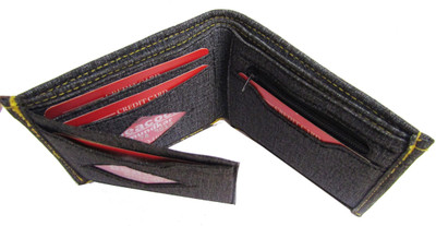 

Peacock Mundkar Men Blue Canvas Wallet(6 Card Slots)
