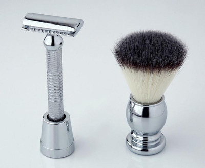 

Pearl Pearl Men's/Boy's Razor & brush sets SRS-27501(Set of 1)