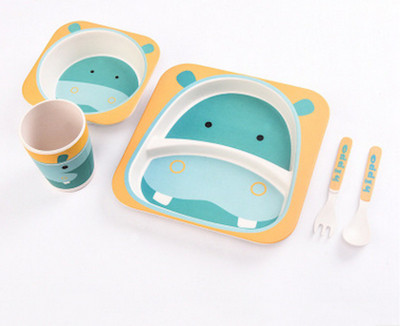 

EZ Life Kids Dining Set - 5 Pieces - Hippo Pack of 5 Dinner Set(Wood)