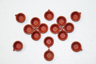 

THREAD AND SPREAD PLATINUM Earthenware (Pack of 15) Table Diya Set(Height: 1 inch)
