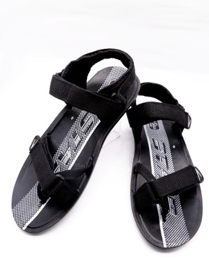 

footstair Men black Casual