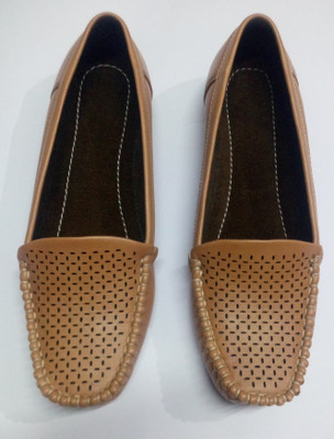 

trendy style Casuals For Women(Tan