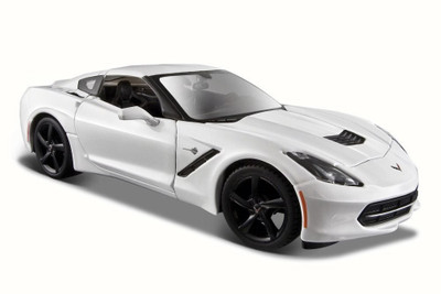 

Maisto 2014 Chevy Corvette Stingray Coupe, Diecast Model Toy Car, Scale 1:24(White)
