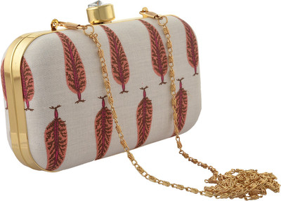 

Zephyrr Party White Clutch