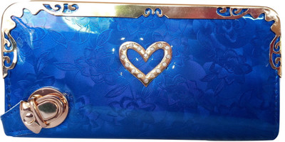

model Party Blue Clutch