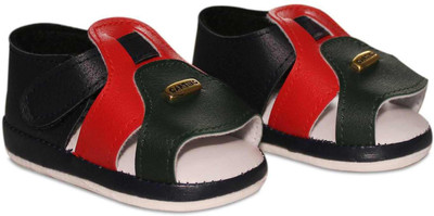 

Wonder Kids Boys & Girls Velcro Mule(Slip ons)(Black
