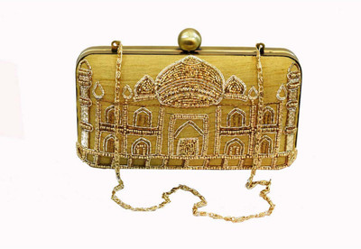 

Falah Party Gold Clutch