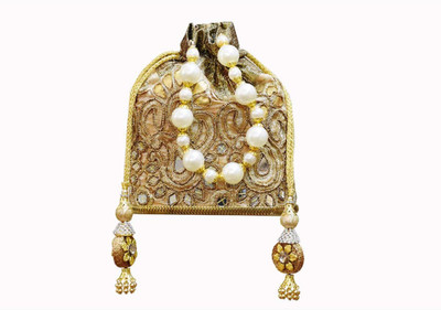 

Falah Party Gold Clutch