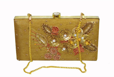 

Falah Party Multicolor Clutch