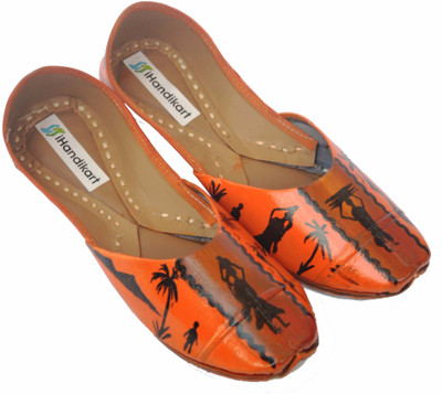 

iHandikart Handpainted Leather Jutti Jutis For Women(Multicolor, Multicolour