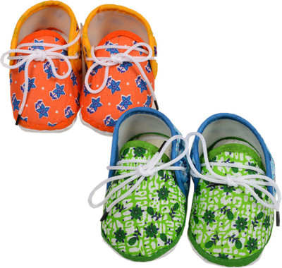 

Crux & Hunter Booties(Toe to Heel Length - 12 cm Multicolor)