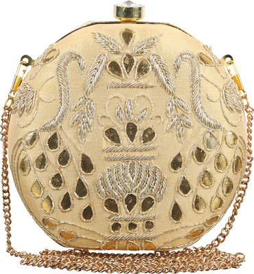 

The Indian Handicraft Store Party Gold Clutch