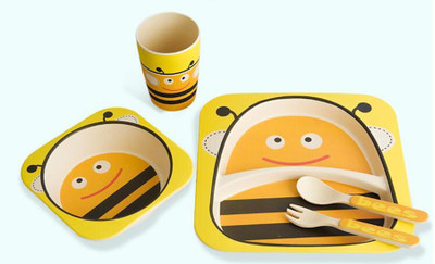 

EZ Life Kids Dining Set - 5 Pieces - Bee Pack of 5 Dinner Set(Wood)