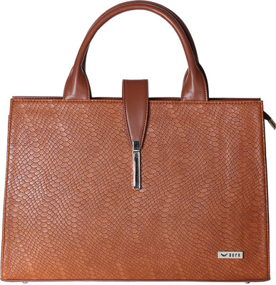 

Bern Hand-held Bag(Tan)
