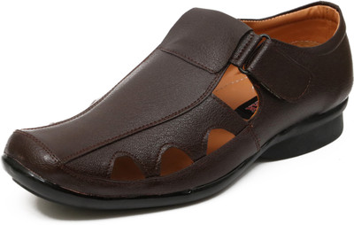 

Vokstar Men Brown Sandals