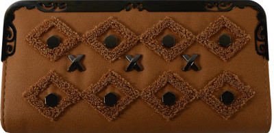 

Glitters Online Casual Tan Clutch