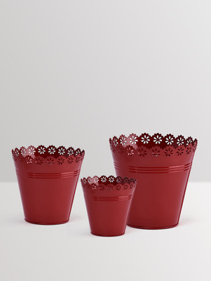 

Aasra Red Cut Work Planters Set Of 3 Plant Container Set(Pack of 3, Metal)