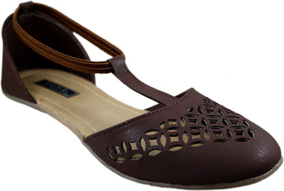 

HEROSHOELINE Women Brown Flats