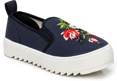 

Scentra Slip On Sneakers For Women(Blue, Black