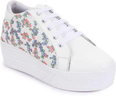 

Vilax Fashionable Sneakers Sneakers For Women(White