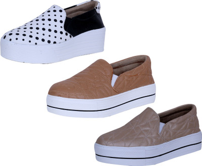 

IndiWeaves Casuals For Women(Multicolor