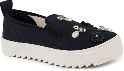 

Scentra Slip On Sneakers For Women(Navy, Black