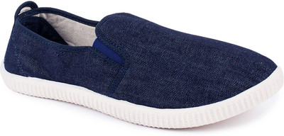 

Scentra Slip On Sneakers For Men(Blue, Denim