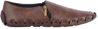

AAIKEN Casuals For Men(Brown, White