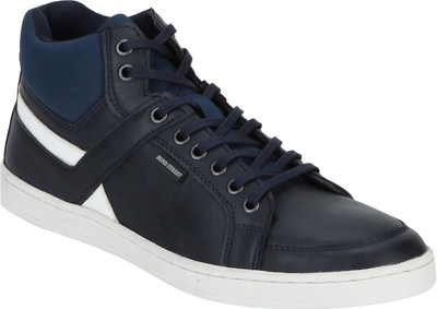 

Bond Street By Red Tape Men Sneakers For Men(Multicolor, Navy
