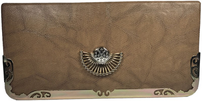

Bizarre Vogue Party Brown Clutch