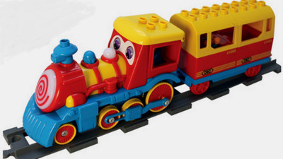 

Montez Block Little Train With Light And Music(Blue)