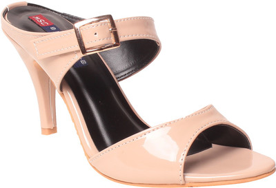 

MSC Women Beige Heels