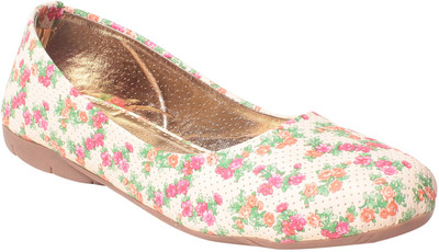 

MSC Women Beige Bellies