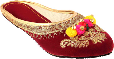 

Rangmor Women Red Flats
