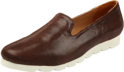 

Heels & Shoes Contemporary textured Loafers Loafers For Women(Brown